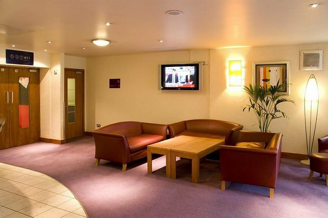 Premier Inn London Heathrow M4/J4 히드로 외부 사진