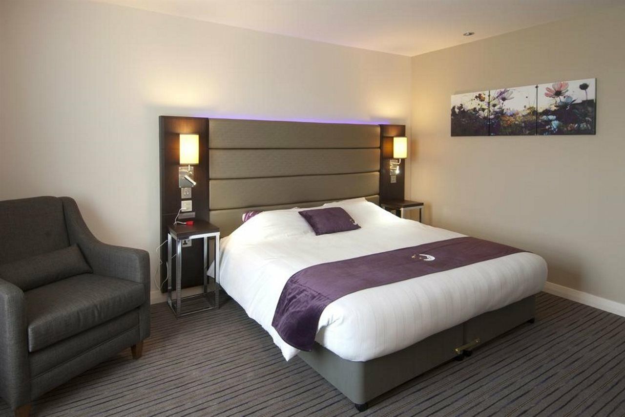 Premier Inn London Heathrow M4/J4 히드로 외부 사진